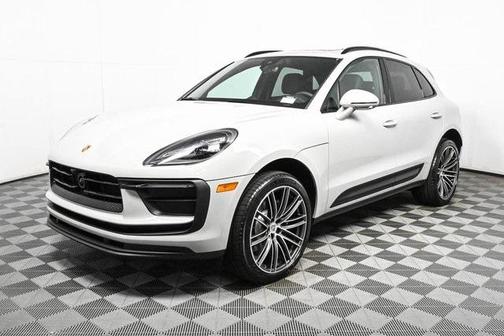 2024 Porsche Macan AWD