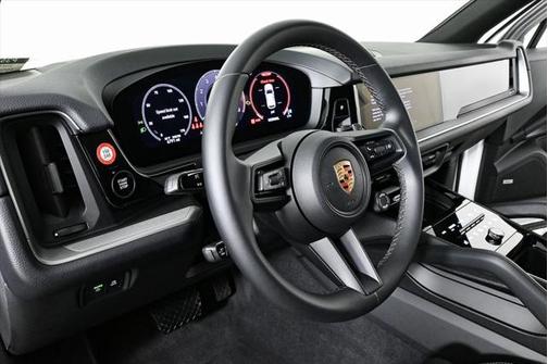2024 Porsche Cayenne AWD