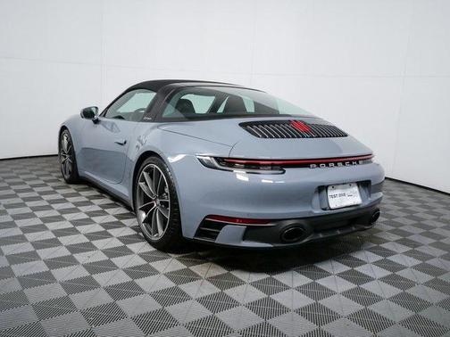 2023 Porsche 911 Targa 4S