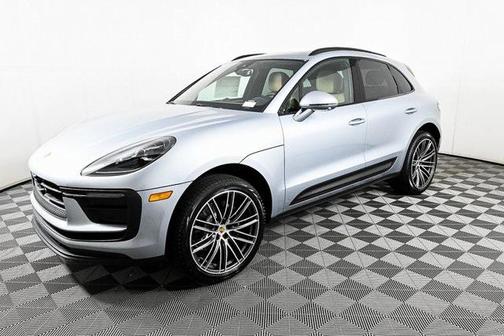 2024 Porsche Macan Base