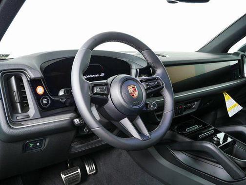 2026 Porsche Cayenne S