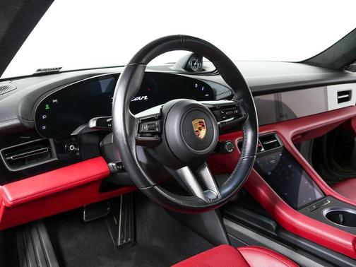 2021 Porsche Taycan Turbo S