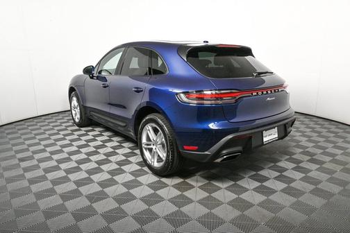 2026 Porsche Macan AWD
