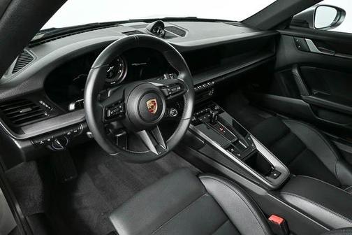 2024 Porsche 911 Carrera