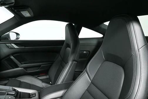2024 Porsche 911 Carrera