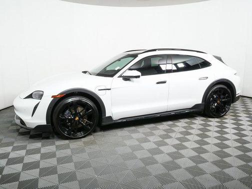 2024 Porsche Taycan 4