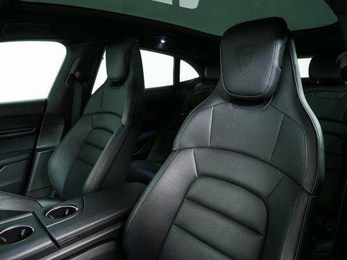 2024 Porsche Taycan 4