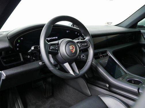 2024 Porsche Taycan 4