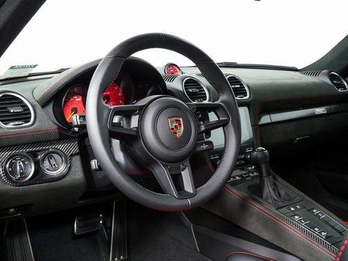 Guards Red 2025 Porsche 718 Spyder RS