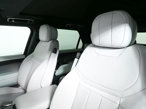 2023 Land Rover Range Rover Sport SE