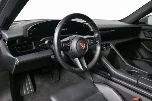 2022 Porsche Taycan RWD