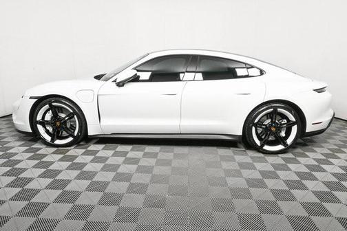 2022 Porsche Taycan RWD