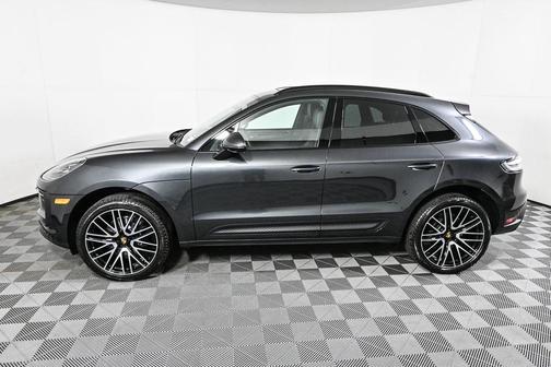 2026 Porsche Macan AWD