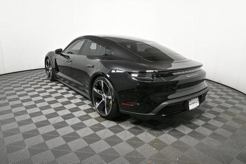 2020 Porsche Taycan Turbo