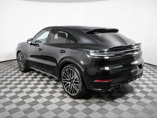 2026 Porsche Cayenne Cayenne Turbo E-Hybrid