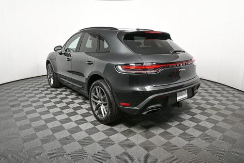 2026 Porsche Macan AWD