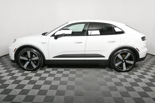2024 Porsche Macan 4