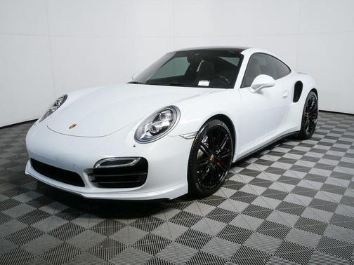 2015 Porsche 911 Turbo