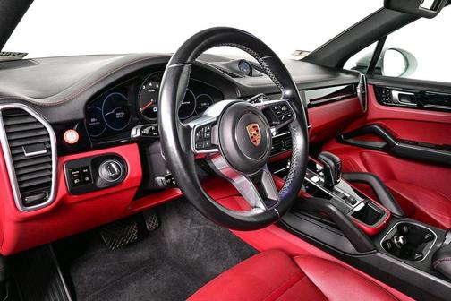 2020 Porsche Cayenne Cayenne