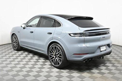 2025 Porsche Cayenne E-Hybrid S