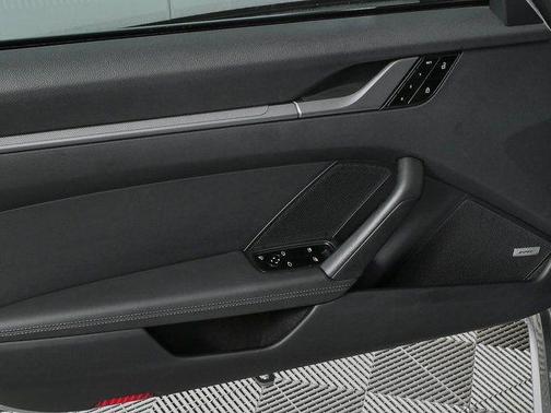 2021 Porsche 911 Carrera