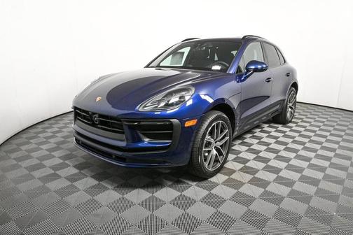 2026 Porsche Macan AWD