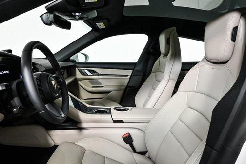 2025 Porsche Taycan RWD