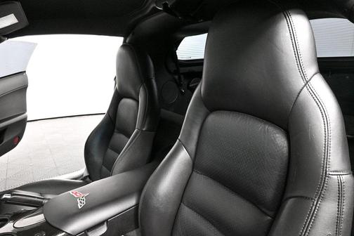 2005 Chevrolet Corvette Base