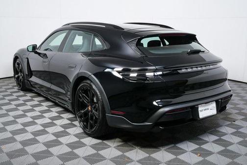 2024 Porsche Taycan 4