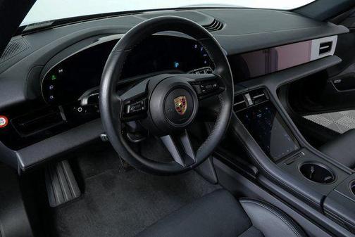 2024 Porsche Taycan 4