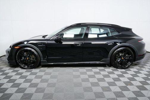 2024 Porsche Taycan 4