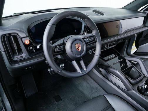 2026 Porsche Cayenne GTS