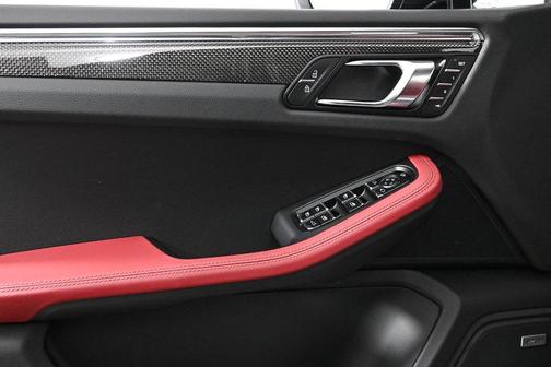 2026 Porsche Macan GTS