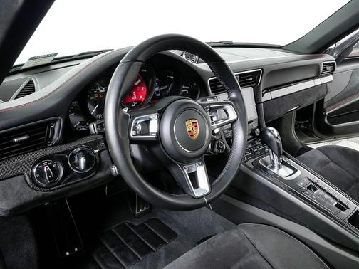 Carmine Red 2018 Porsche 911 Carrera GTS