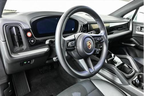 2024 Porsche Cayenne AWD