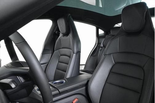 2025 Porsche Taycan 4S