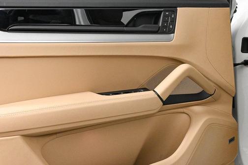 2025 Porsche Cayenne Cayenne