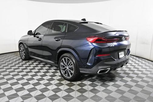 2022 BMW X6 xDrive40i