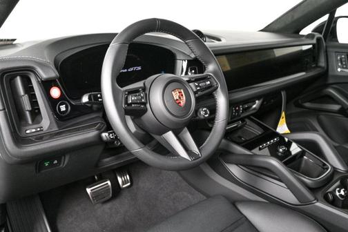 2026 Porsche Cayenne GTS