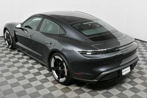2025 Porsche Taycan 4S