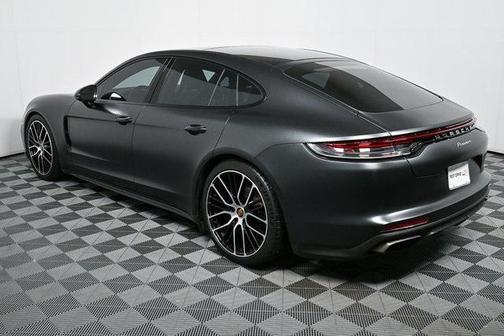 2022 Porsche Panamera Platinum Edition