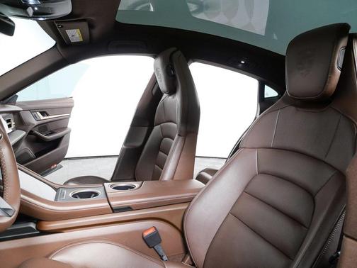 2023 Porsche Taycan RWD