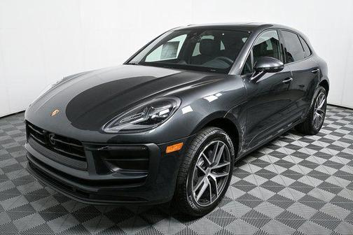 2025 Porsche Macan AWD