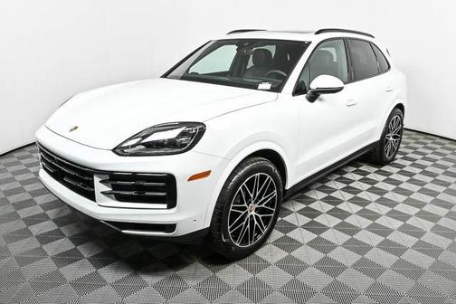 2025 Porsche Cayenne AWD