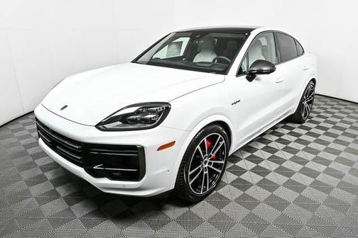2025 Porsche Cayenne E-Hybrid S