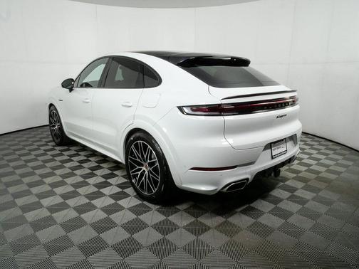 2026 Porsche Cayenne Cayenne E-Hybrid