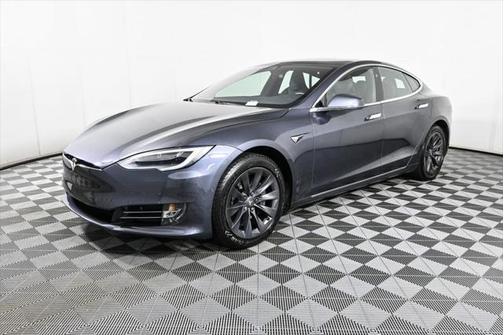 2019 Tesla Model S 75D
