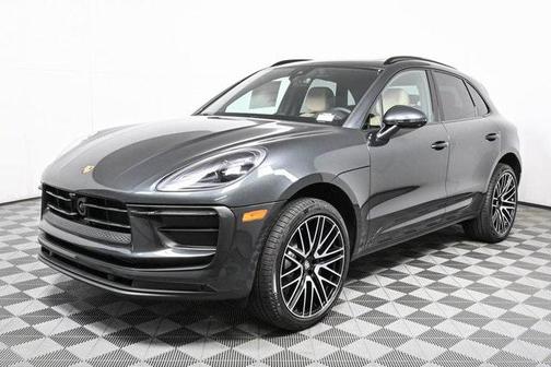 2024 Porsche Macan Base