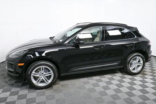 2026 Porsche Macan AWD