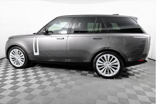 2023 Land Rover Range Rover First Edition